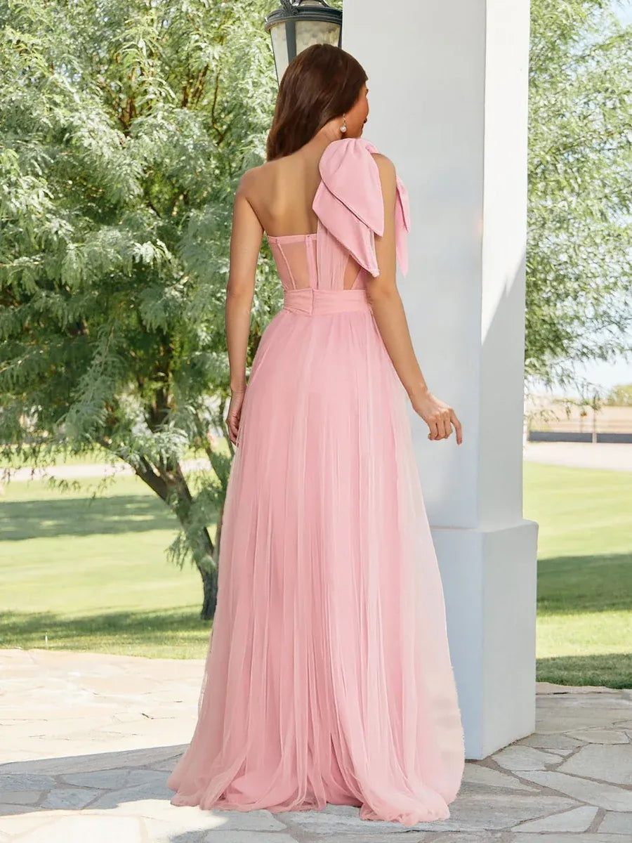 Romantic A-Line Sweetheart One-Shoulder Bow-Back Floor-Length Tulle Prom Dress