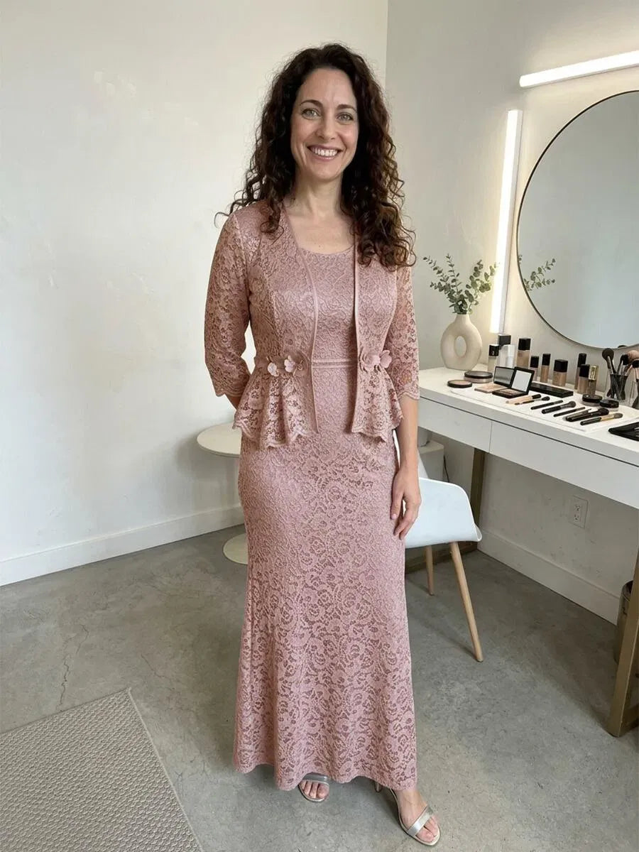 Elegant Sheath Scoop-Neck Three-Quarter-Sleeve Closed-Back Lace Mother of Bride Dress
