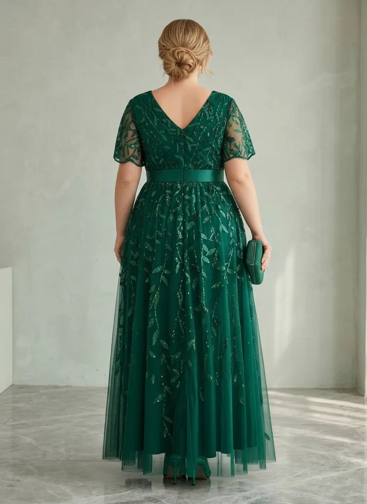 Elegant Plus Size A-Line V-Neck Short Sleeve Sequin Tulle Wedding Guest Dress