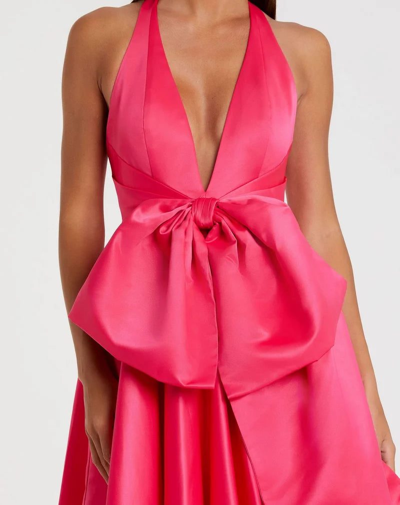 Elegant A-Line Plunging Halter Sleeveless Open-Back Floor-Length Prom Dress