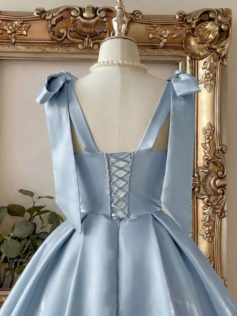 Elegant A-Line Sweetheart Sleeveless Lace-Up Back Short Homecoming Dress