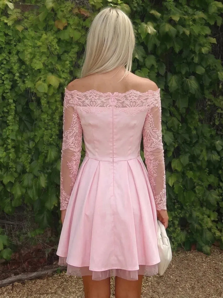 Romantic A-Line Off-Shoulder Long-Sleeve Zip-Back Lace Mini Homecoming Dress