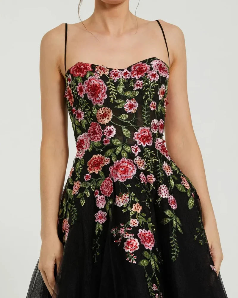 Romantic A-Line Sweetheart Spaghetti Strap Zip-Back Midi Wedding Guest Dress