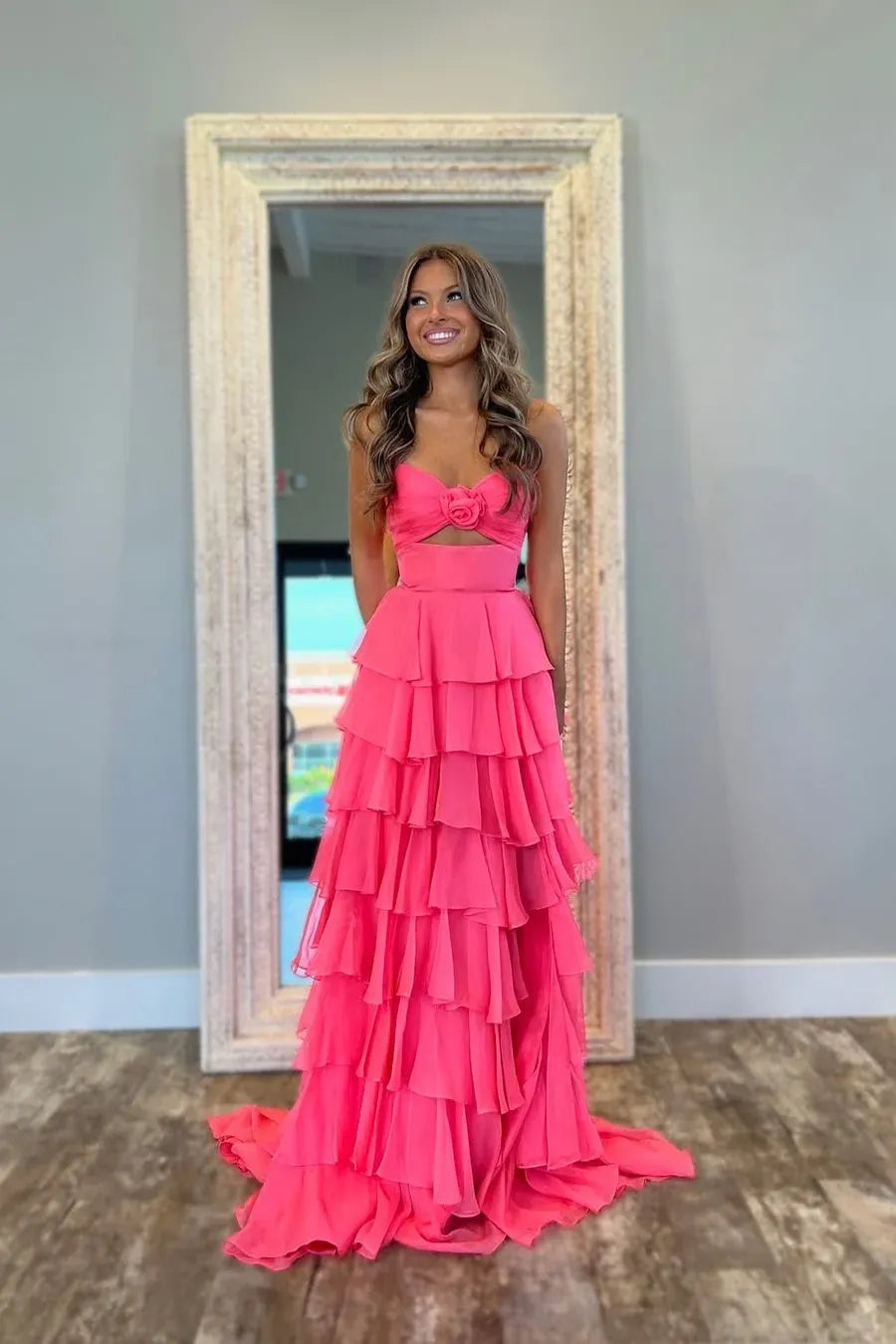Bold Chiffon A-Line Sweetheart Strapless Zipper-Back Tiered Floor-Length Prom Dress