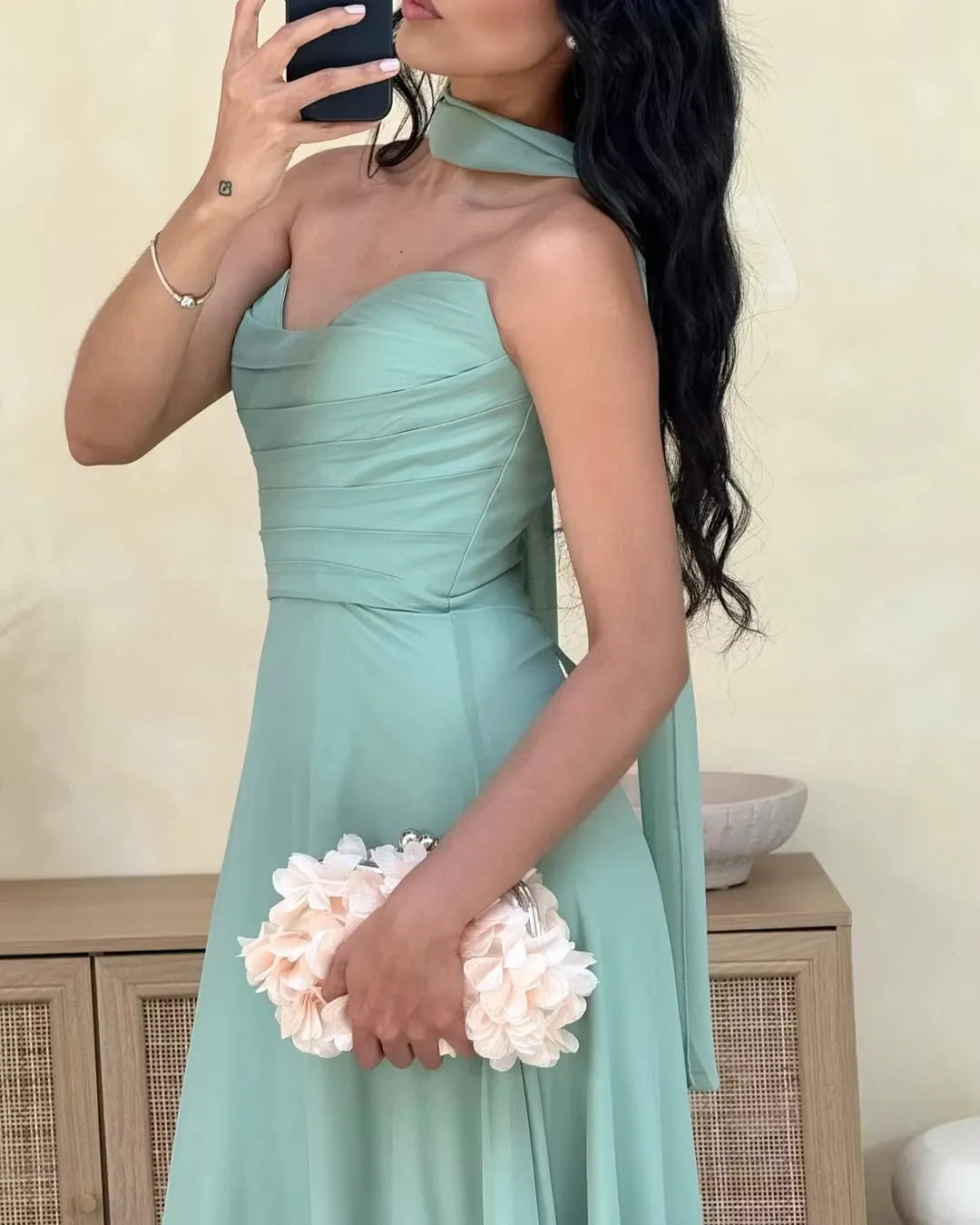 Elegant A-Line Sweetheart Ruched Sleeveless Open-Back Floor-Length Wedding Guest Dress