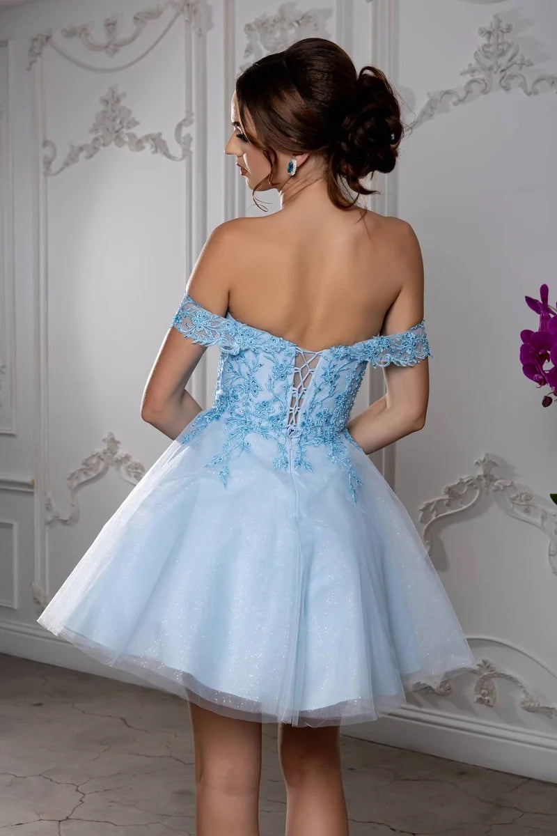 Romantic A-Line Sweetheart Off-Shoulder Lace-Up Tulle Mini Homecoming Dress