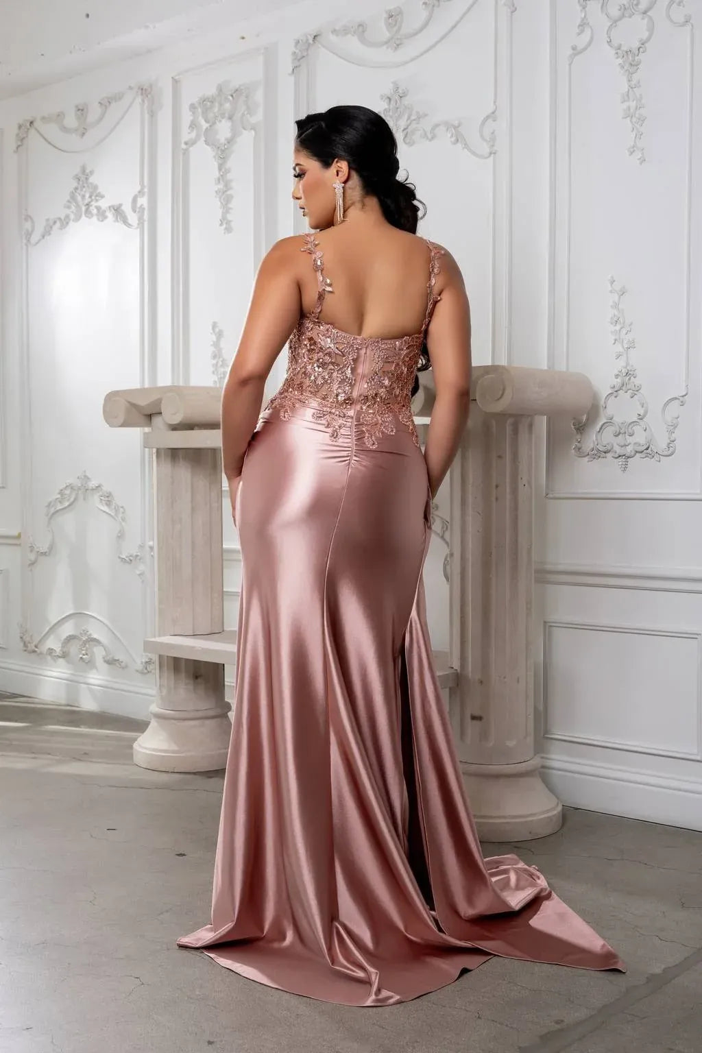 Glamorous Mermaid Scoop Neck Strappy Zip Back Floor-Length Evening Dress