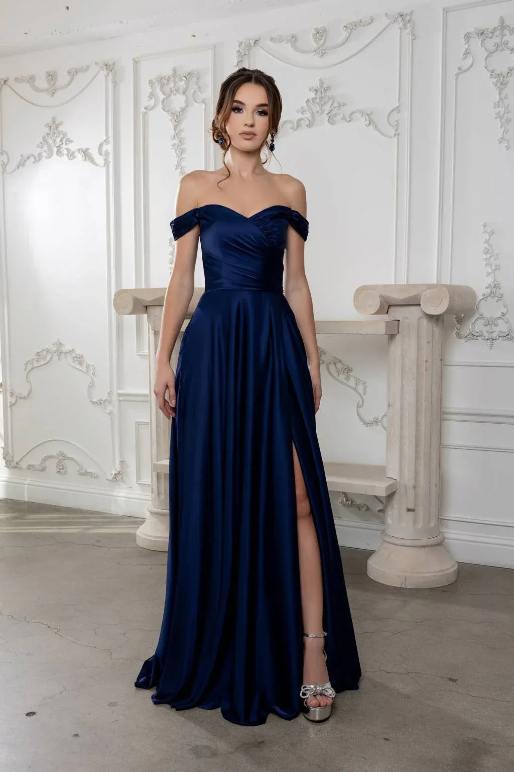 Romantic A-Line Sweetheart Off Shoulder Lace-Up Back Floor-Length Wedding Guest Dress