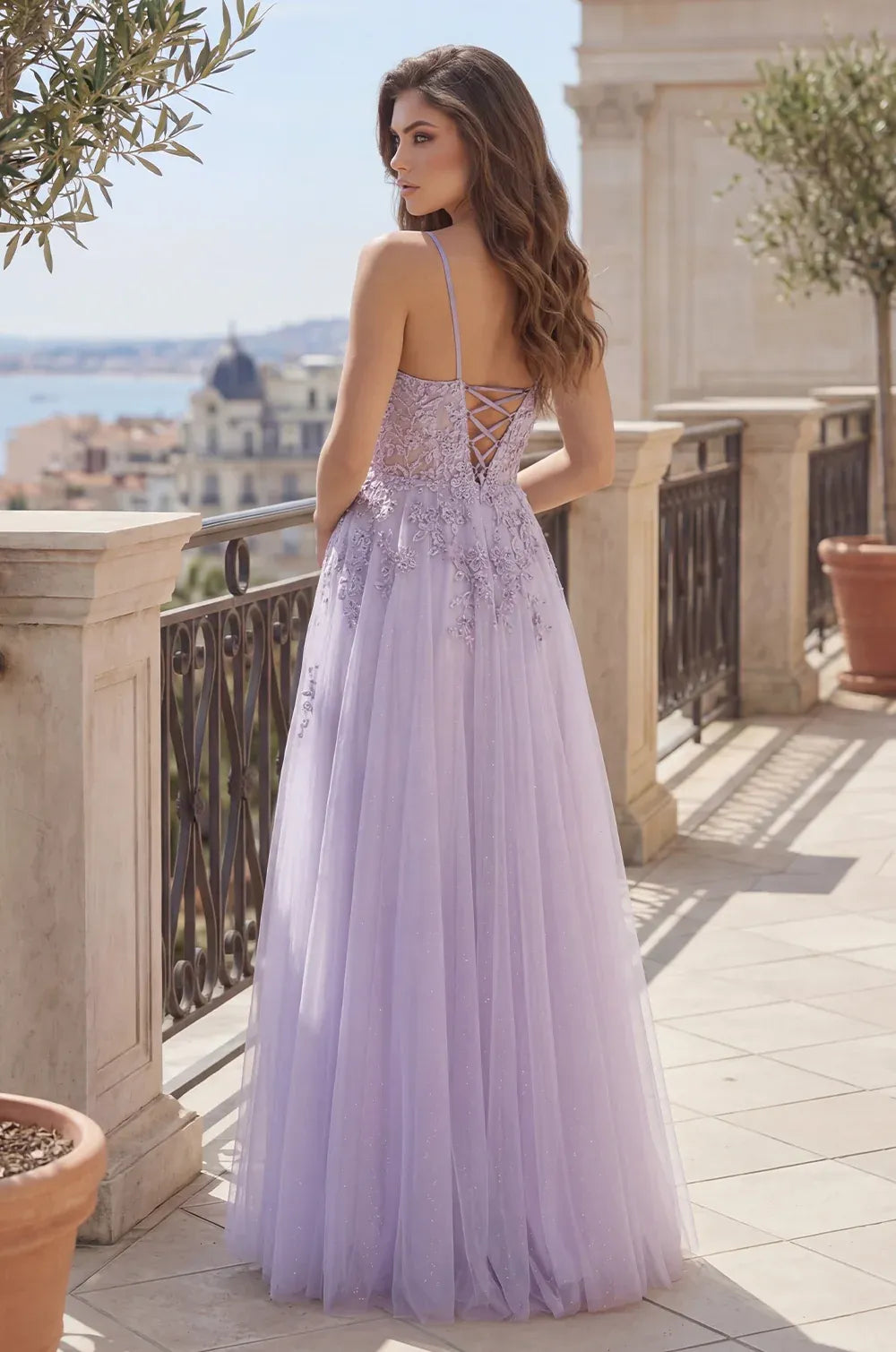 Romantic A-Line V-Neck Spaghetti Strap Lace-Up Back Floor-Length Prom Dress