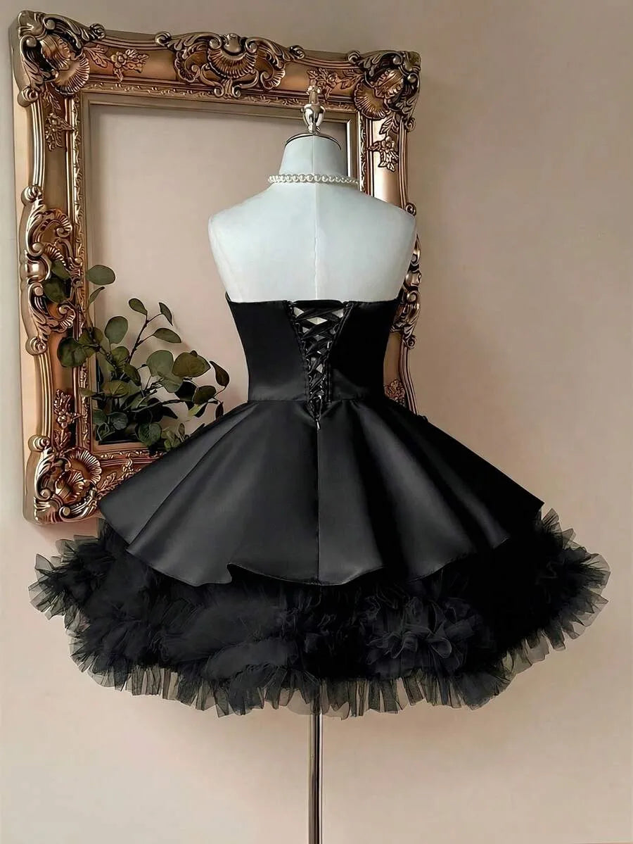 Chic A-Line Straight-Neck Strapless Lace-Up Short Homecoming Dress