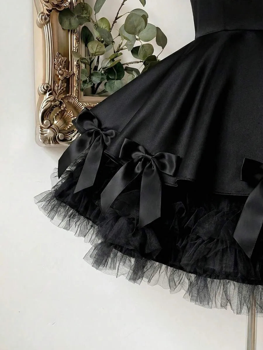 Chic A-Line Straight-Neck Strapless Lace-Up Short Homecoming Dress