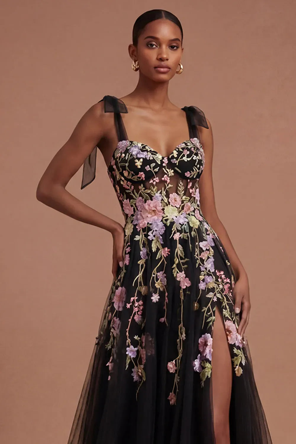 Romantic Black A-Line Sweetheart Sleeveless Bow-Strap Straight-Back Slit Floor-Length Prom Dress