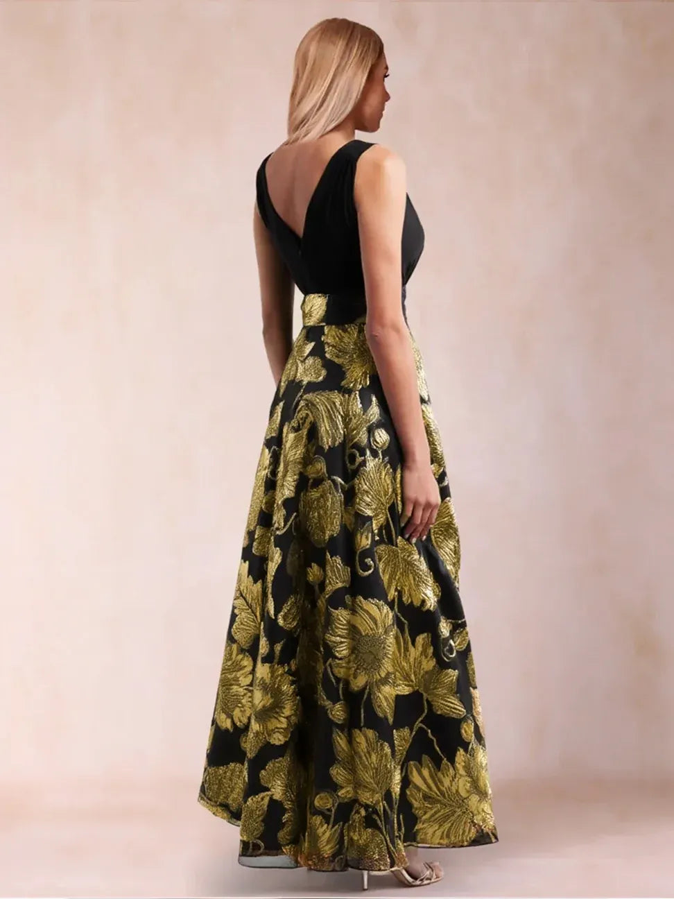 Elegant A-Line V-Neck Sleeveless V-Back Floral Maxi Evening Dress