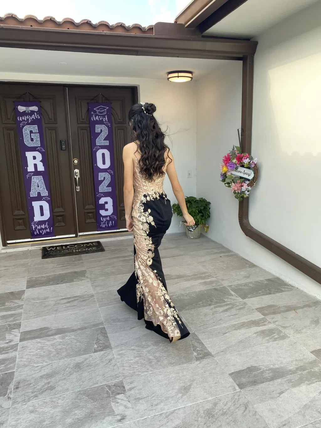 Glamorous Mermaid V Neck Sleeveless Sequin Floor Length Prom Dress