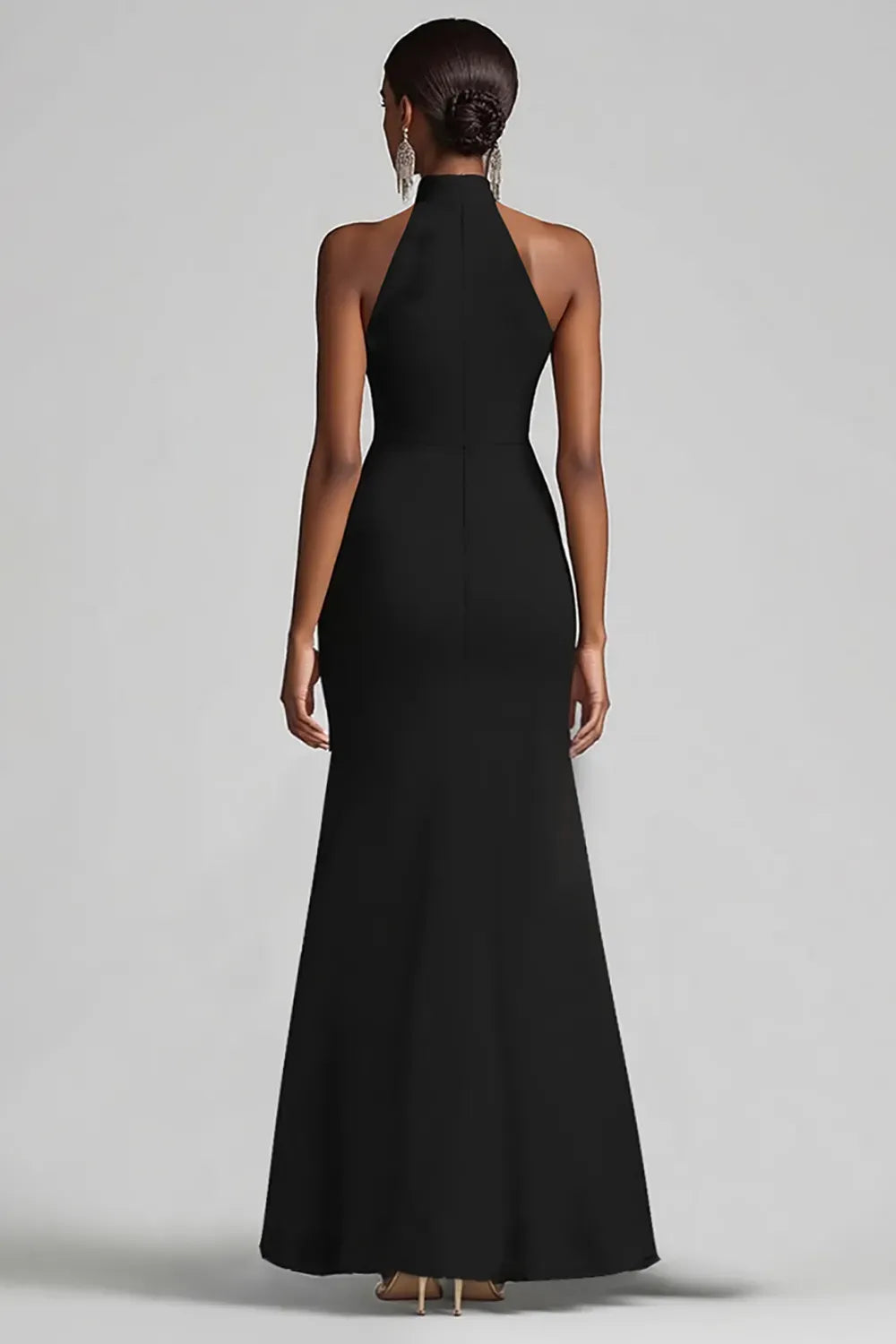 Elegant Mermaid Halter Sleeveless Closed Back Slit Floor Length Evening Dress
