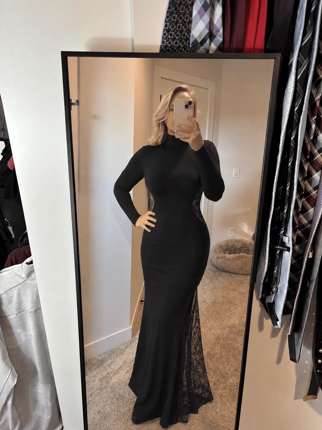 Elegant Mermaid High Neck Long Sleeve Closed Back Floor Length Evening Dress