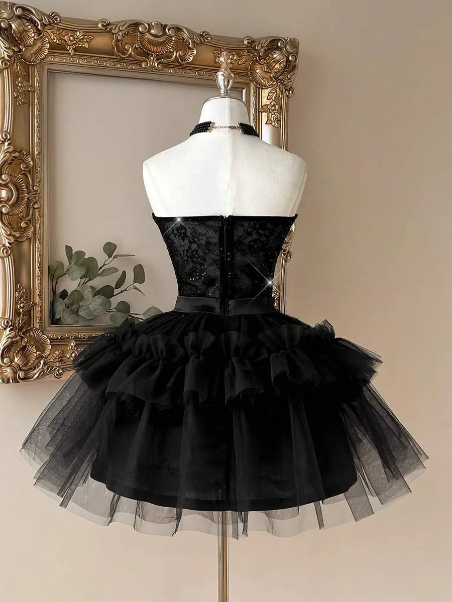 Gothic A-Line Sweetheart Strapless Ruffle Back Short Homecoming Dress