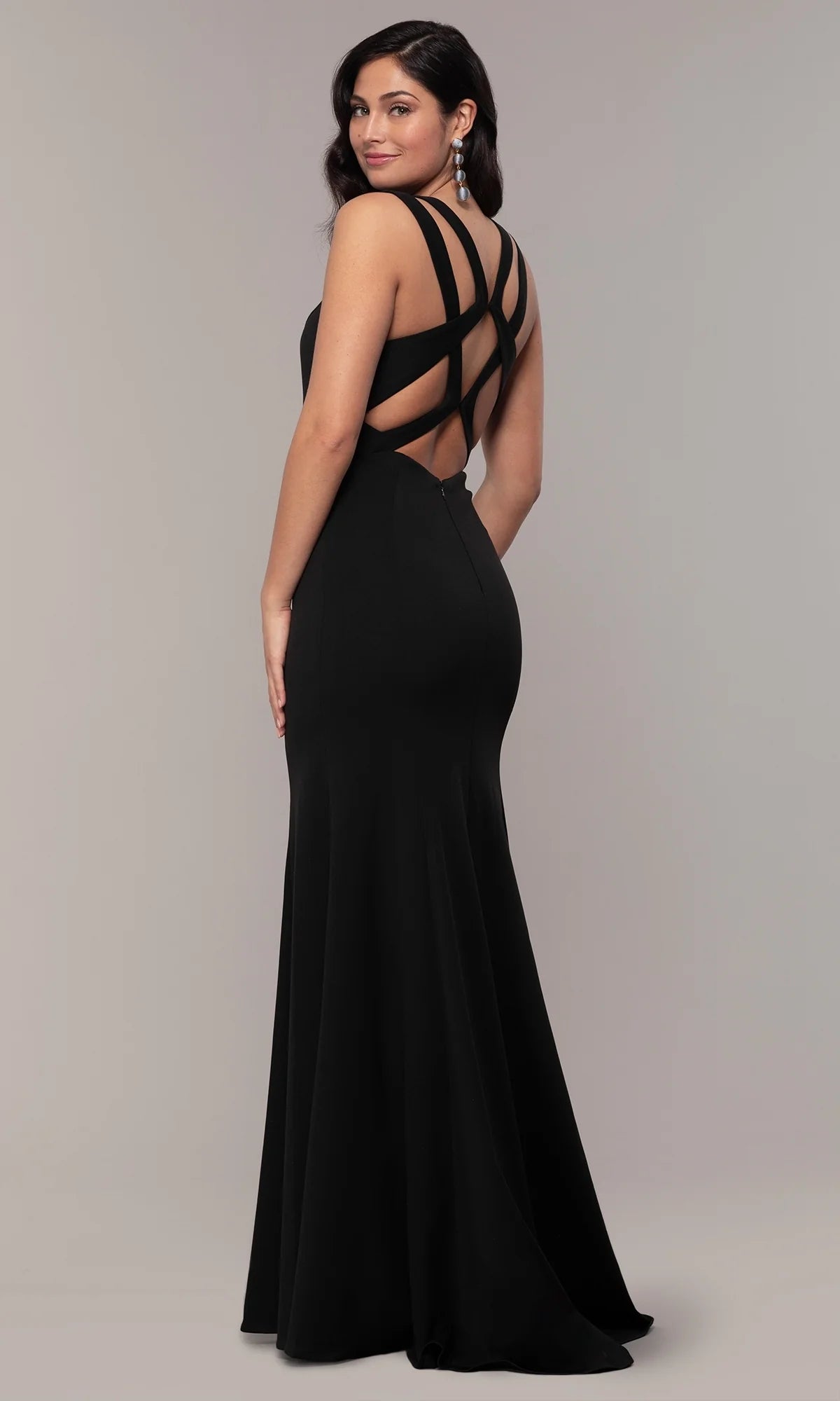 Elegant Mermaid Round Neck Sleeveless Crepe Floor Length Evening Dress