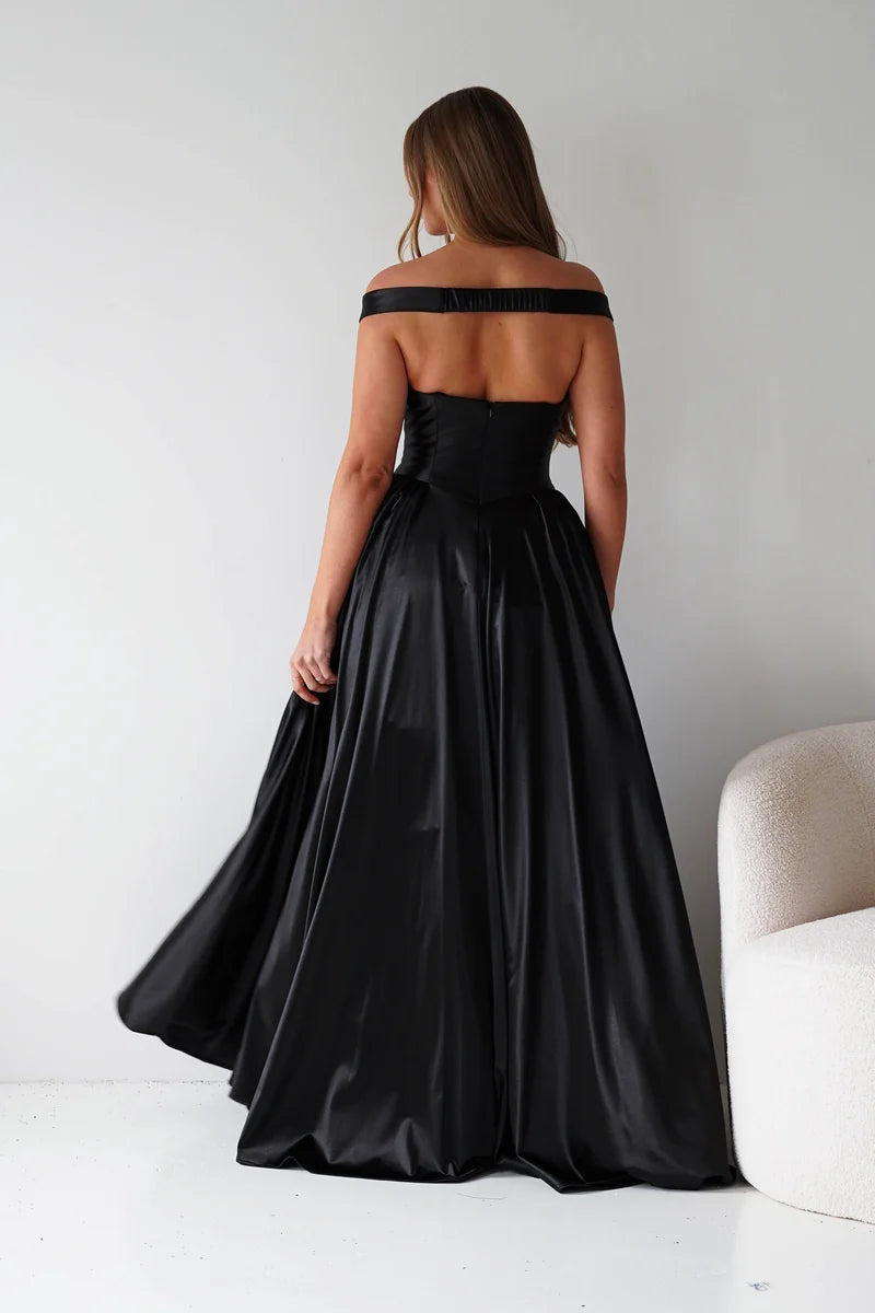 Elegant A-Line Sweetheart Off-Shoulder Zipper Back Floor-Length Prom Dress