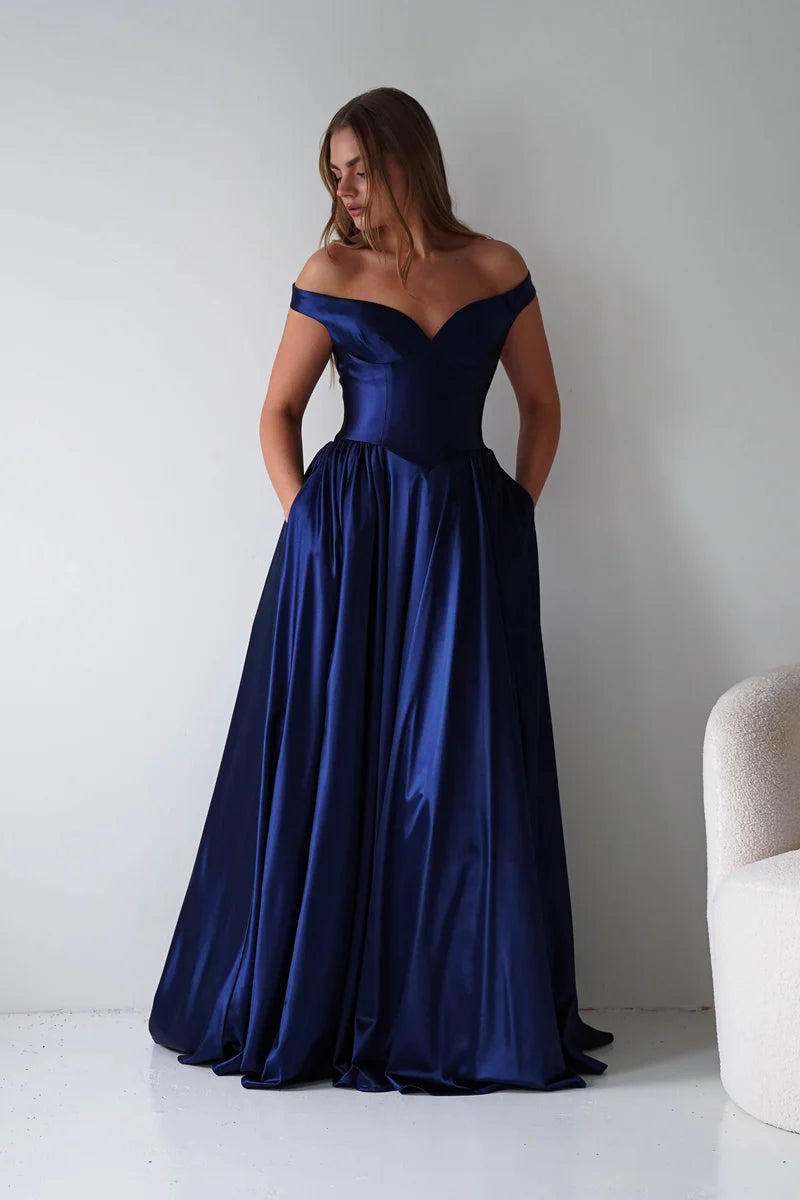 Elegant A-Line Sweetheart Off-Shoulder Zipper Back Floor-Length Prom Dress