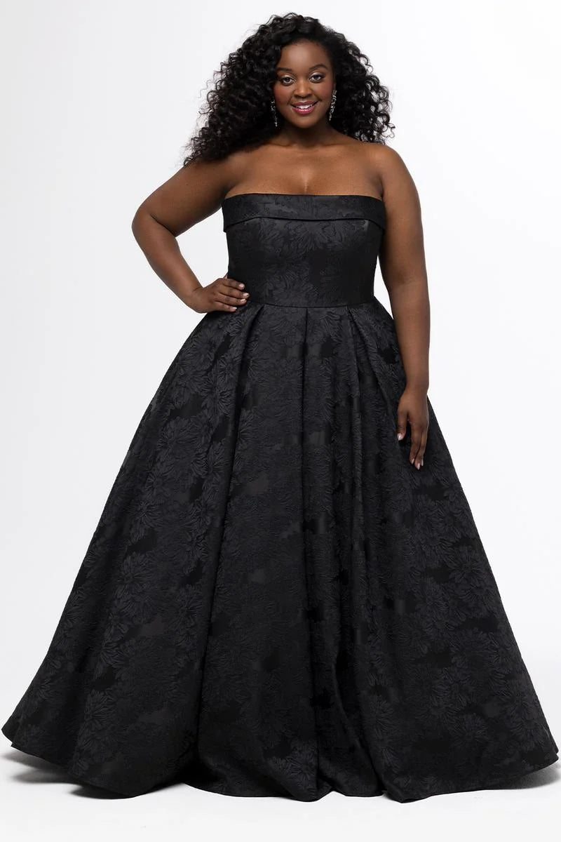 Elegant Plus Size A Line Straight Neck Strapless Jacquard Prom Dress