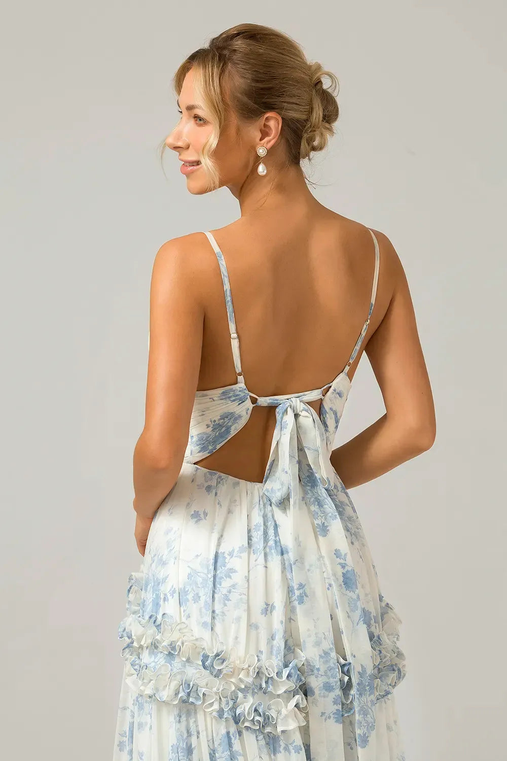 Romantic A-Line V-Neck Spaghetti Straps Tie Back Floral Tulle Prom Dress