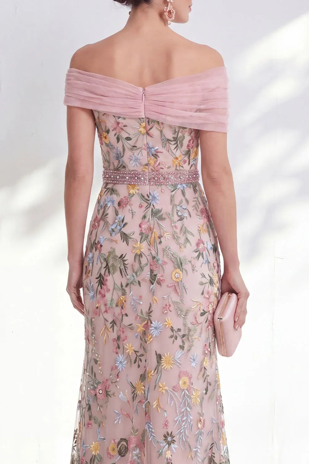 Romantic Tulle A-Line Off-Shoulder Short-Sleeve Zipper-Back Floor-Length Mother of the Bride Dress