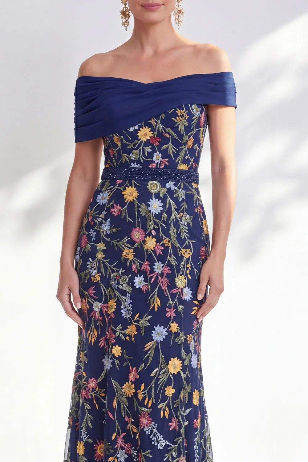 Romantic Tulle A-Line Off-Shoulder Short-Sleeve Zipper-Back Floor-Length Mother of the Bride Dress