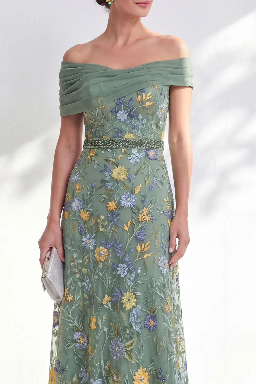 Romantic Tulle A-Line Off-Shoulder Short-Sleeve Zipper-Back Floor-Length Mother of the Bride Dress