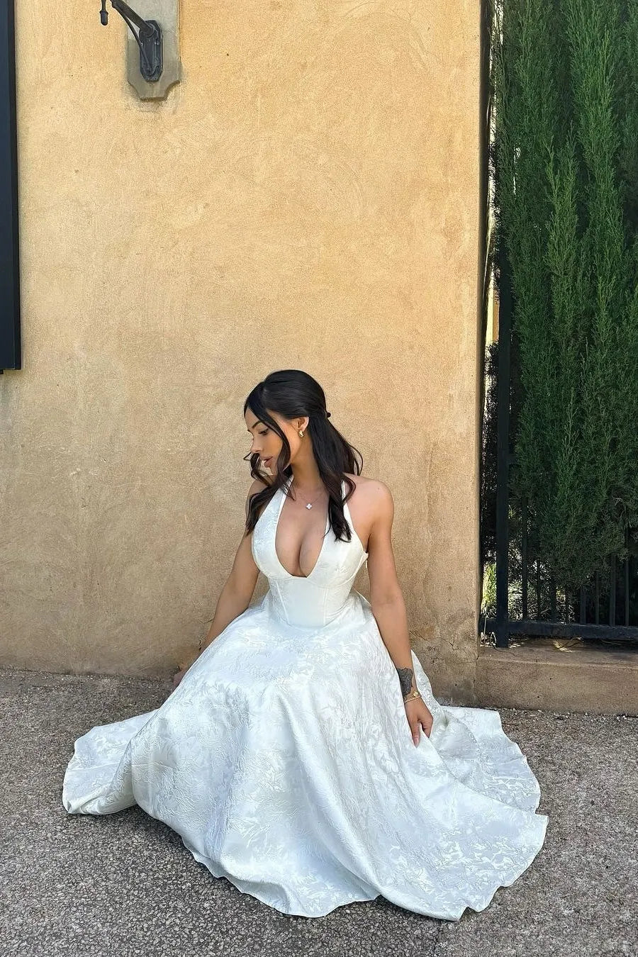 Romantic Jacquard A-Line Halter Sleeveless Open-Back Flared Midi Wedding Guest Dress