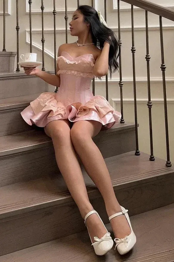 Romantic A-Line Sweetheart Strapless Lace-Up Ruffled Mini Homecoming Dress