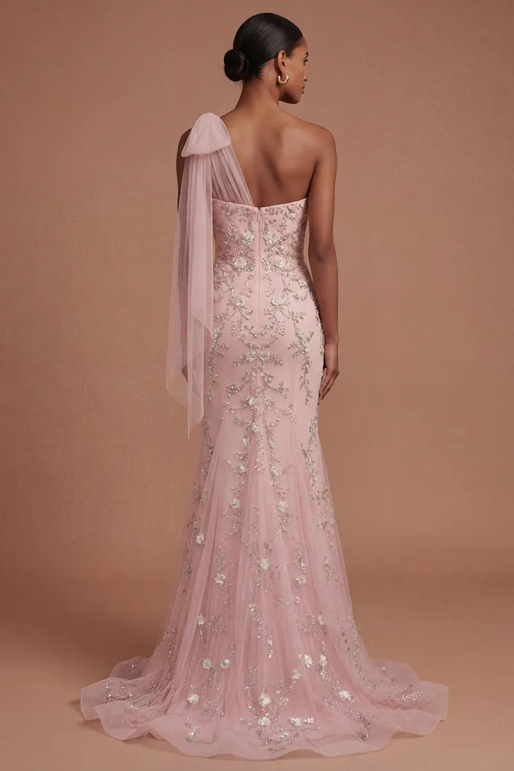 Romantic Blush Mermaid Sweetheart One-Shoulder Bow Zipper-Back Floor-Length Prom Dress