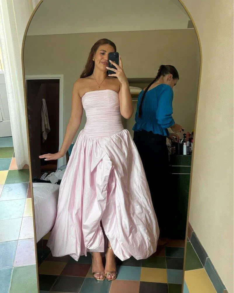 Romantic Blush Organza A-Line Strapless Ruched Zipper Back Full-Length Prom Dress