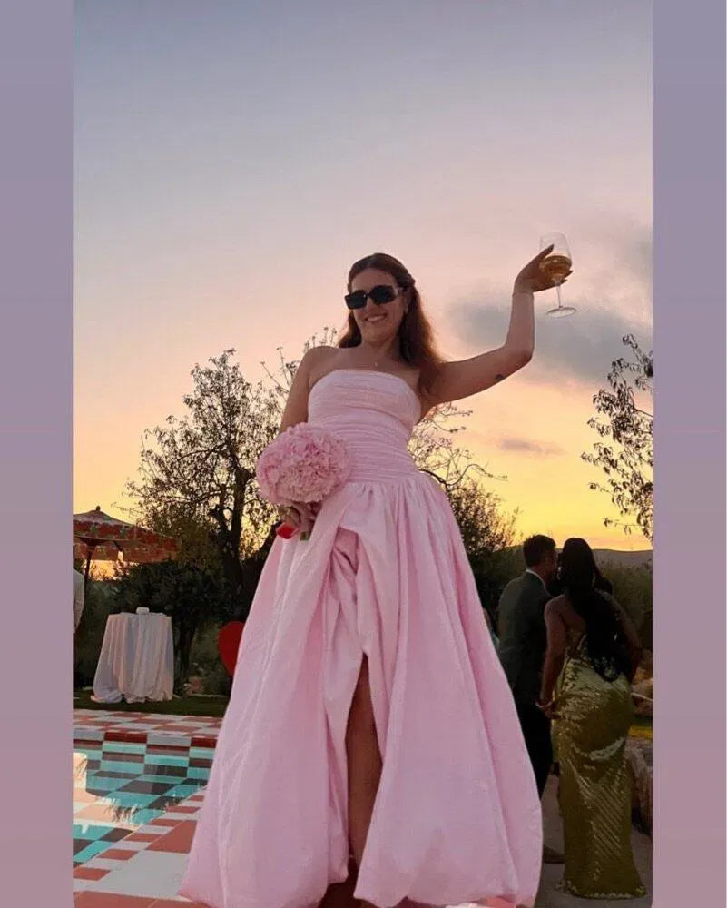 Romantic Blush Organza A-Line Strapless Ruched Zipper Back Full-Length Prom Dress