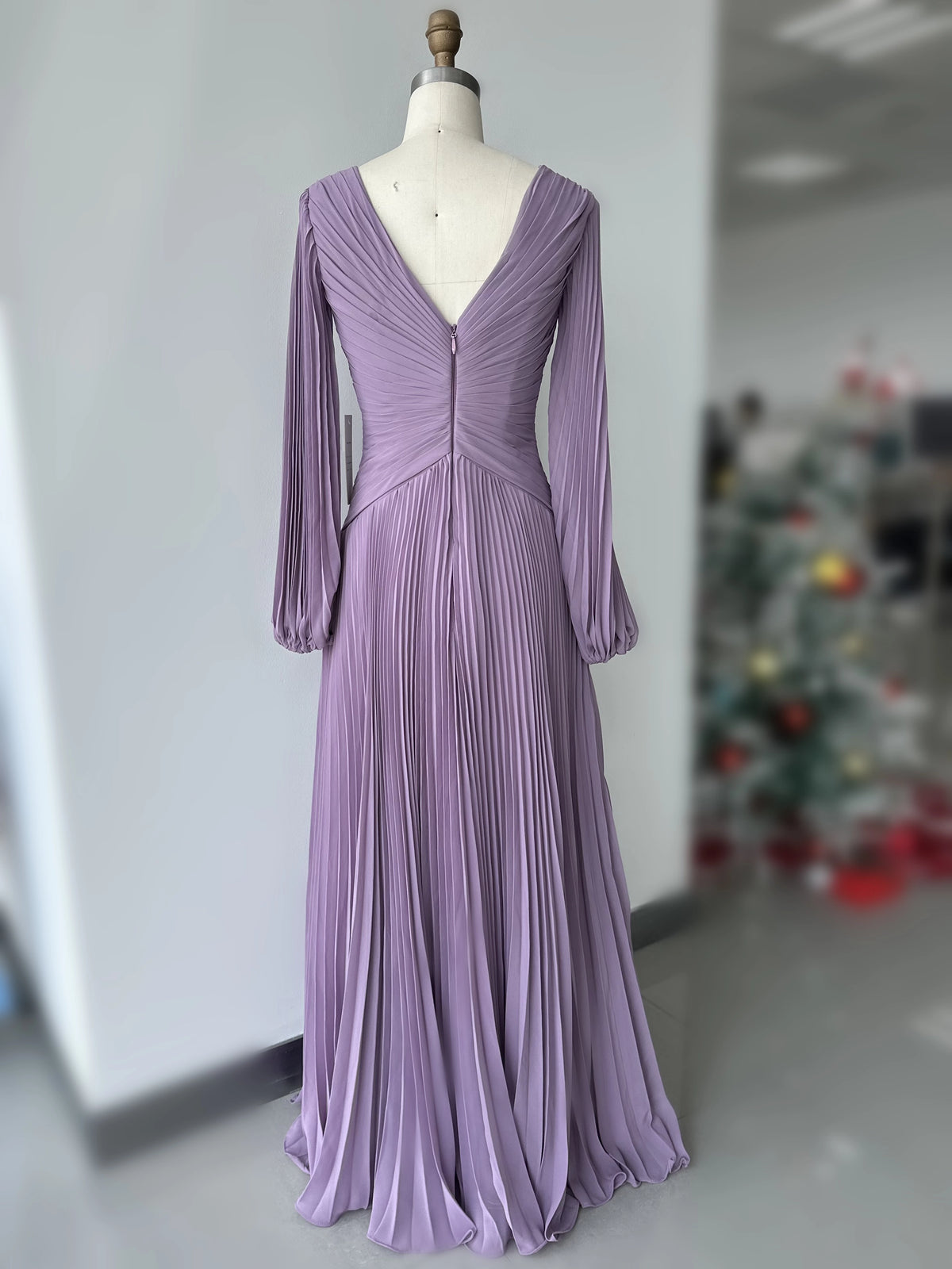 Elegant A-Line V-Neck Long Sleeve V-Back Pleated Maxi Mother of the Bride Dress