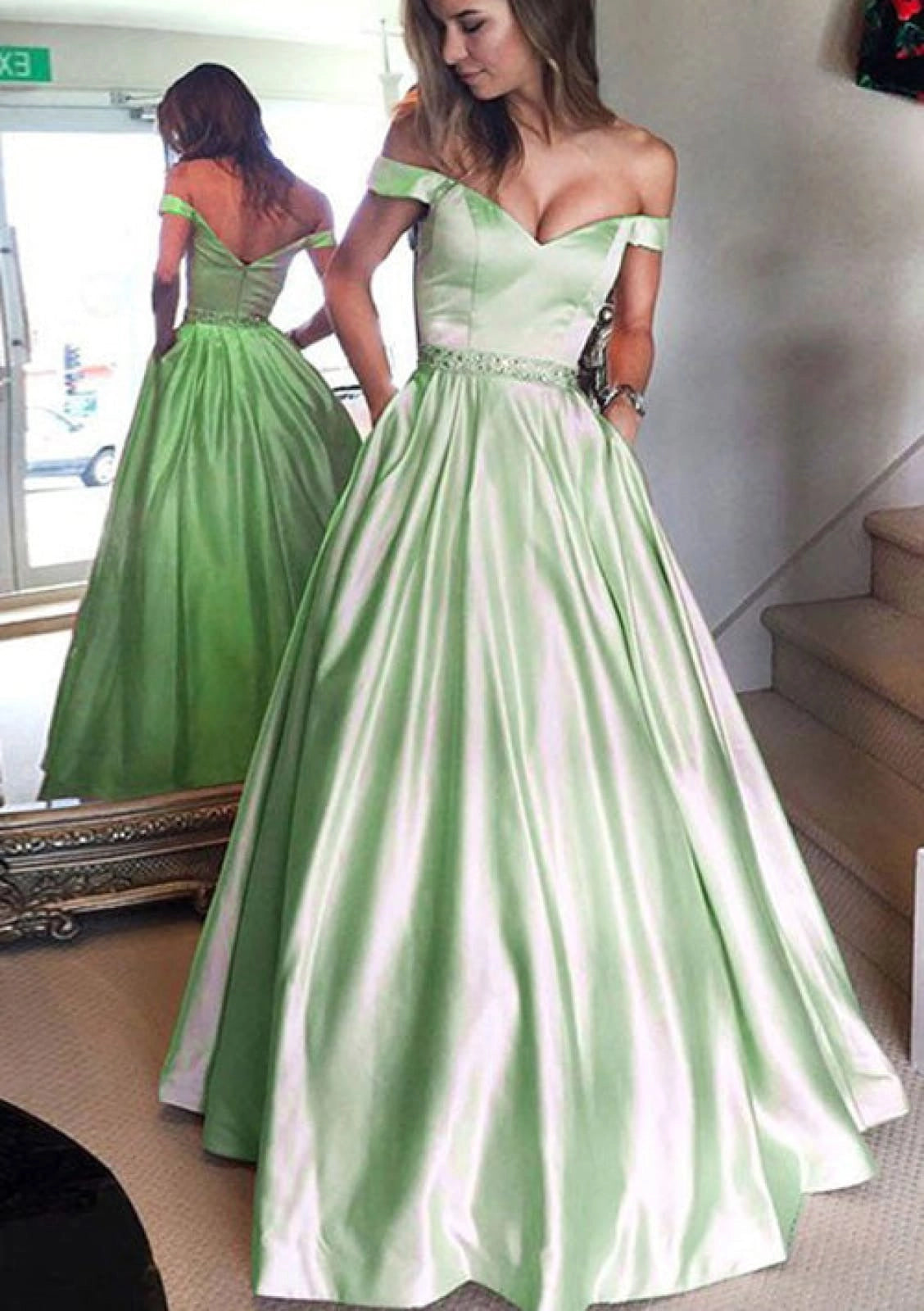 Romantic Ball Gown Sweetheart Off Shoulder V-Back Full Skirt Floor-Length Prom Dress