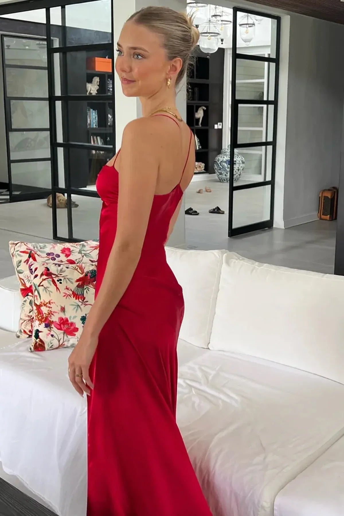 Chic Satin Look Sheath Sweetheart Sleeveless V Strap Back Long Prom Dress