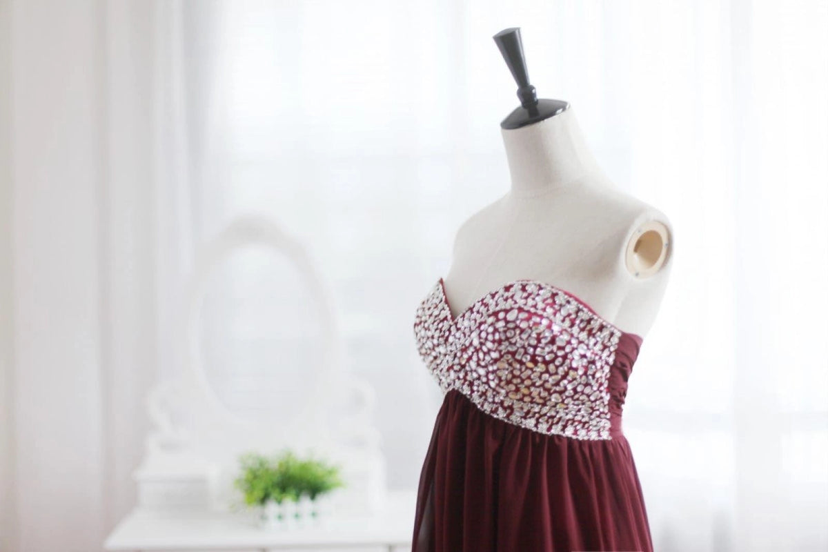 Glamorous Empire Sweetheart Strapless Beaded Bodice Flowing Floor-Length Prom Dress