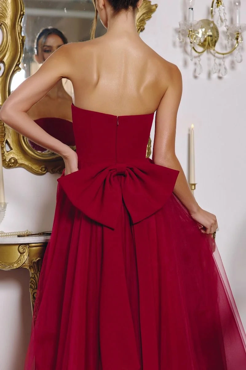 Elegant A-Line Strapless Zip-Back Bow Floor-Length Prom Dress