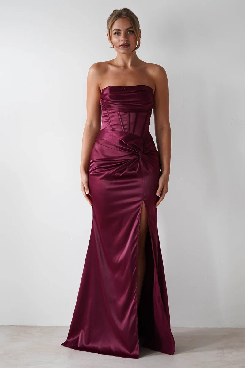 Elegant Mermaid Strapless Sleeveless Zipper Back Slit Floor-Length Evening Dress