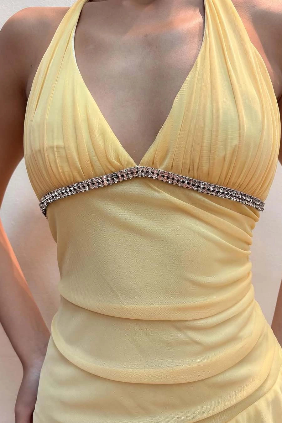 Loverlm Romantic Chiffon Sheath Halter V-Neck Sleeveless Open-Back Ruffled High-Low Evening Dress