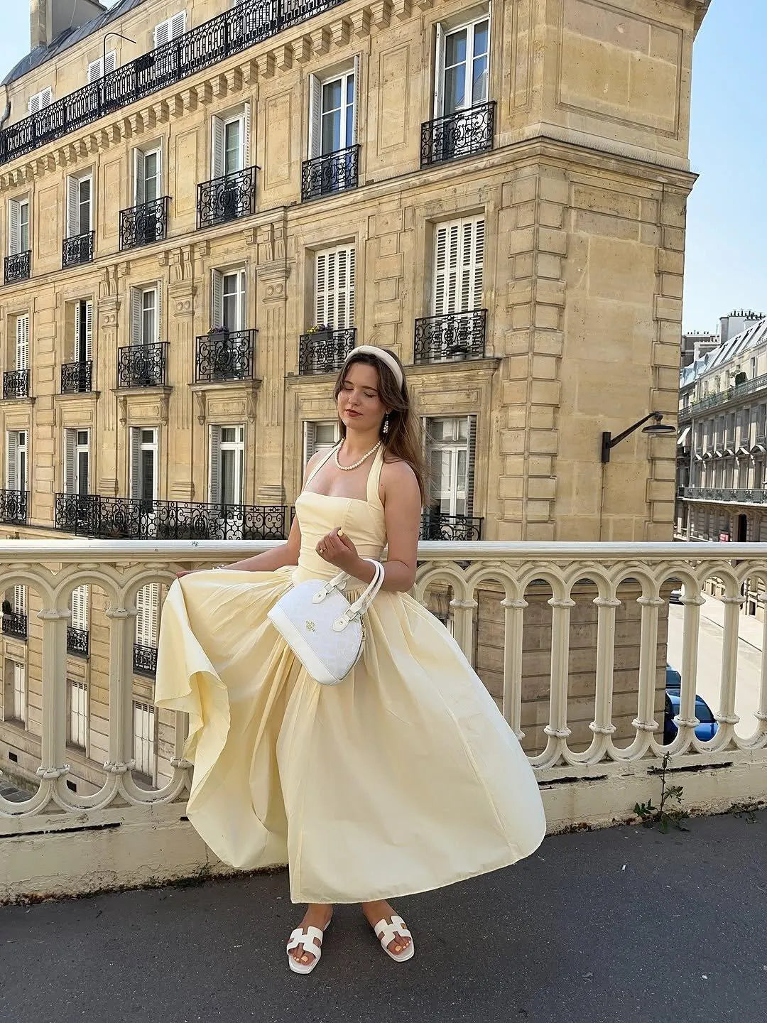 Elegant Satin A-Line Halter Sleeveless Open-Back Tea-Length Homecoming Dress
