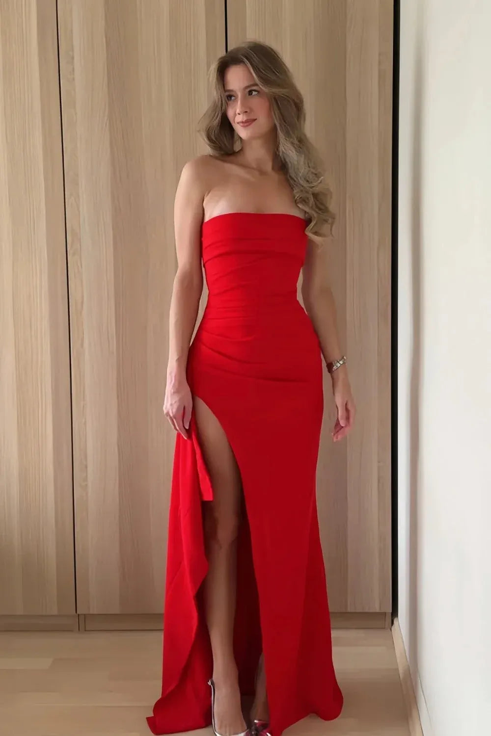 Elegant Ruched Sheath Bandeau Strapless High Slit Floor Length Prom Dress