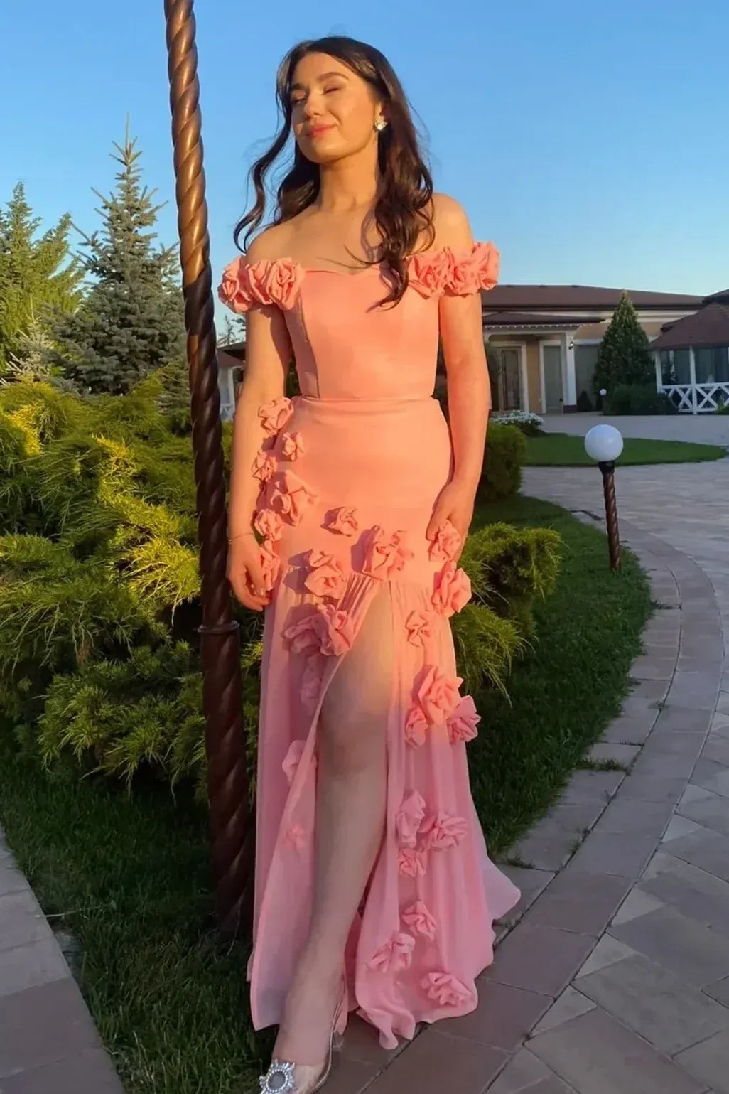 Romantic Mermaid Off-Shoulder Floral Short-Sleeve Floor-Length Formal Prom Dress