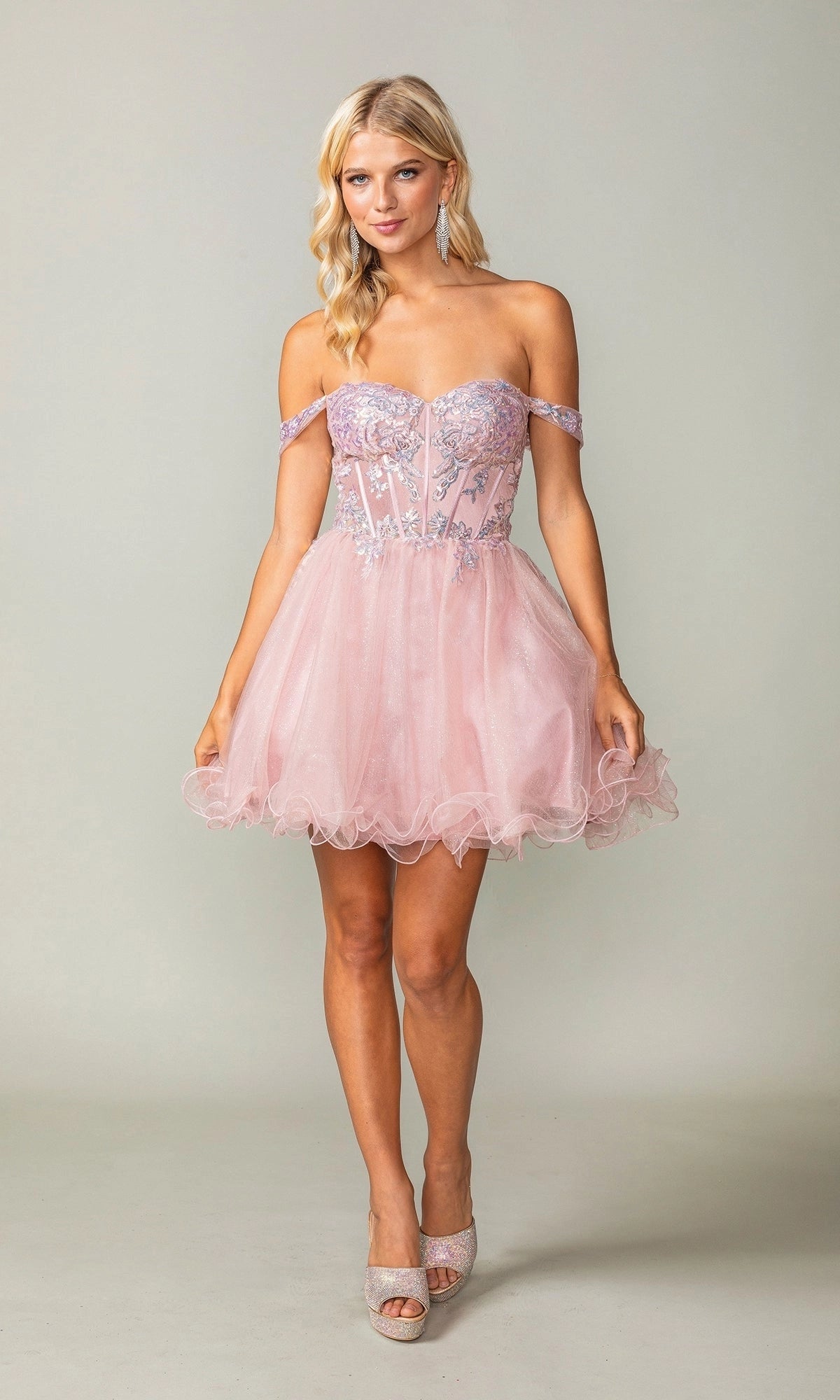 Romantic A Line Sweetheart Off Shoulder Tulle Mini Homecoming Dress