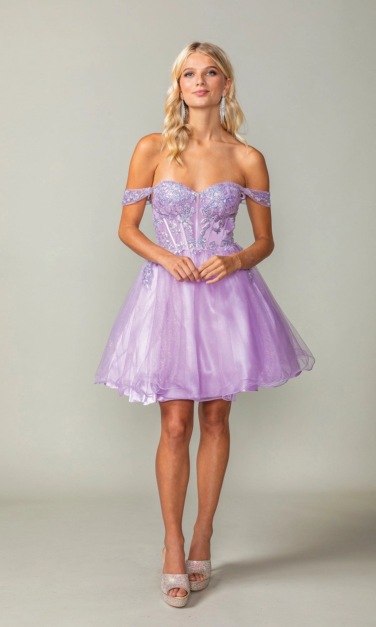 Romantic A Line Sweetheart Off Shoulder Tulle Mini Homecoming Dress