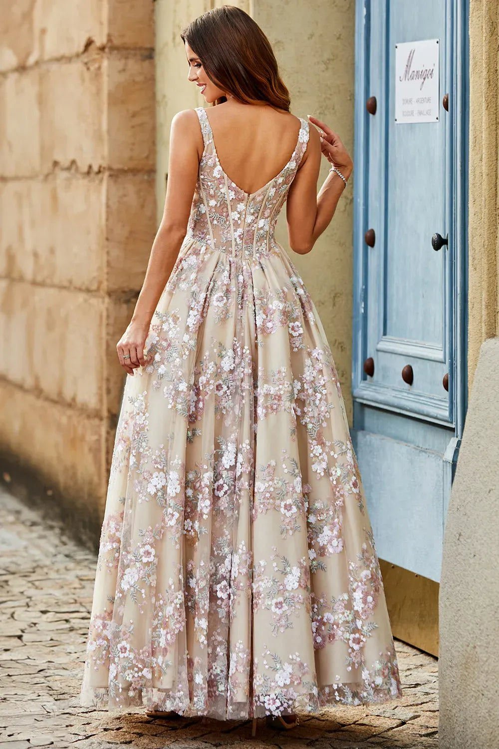 Romantic A-Line Square Neck Sleeveless V-Back Floral Floor-Length Champagne Prom Dress