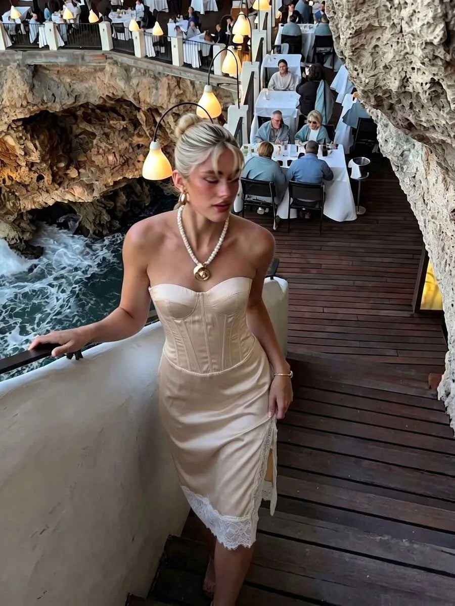 Elegant Sheath Sweetheart Strapless Lace-Up Back Midi Wedding Guest Dress