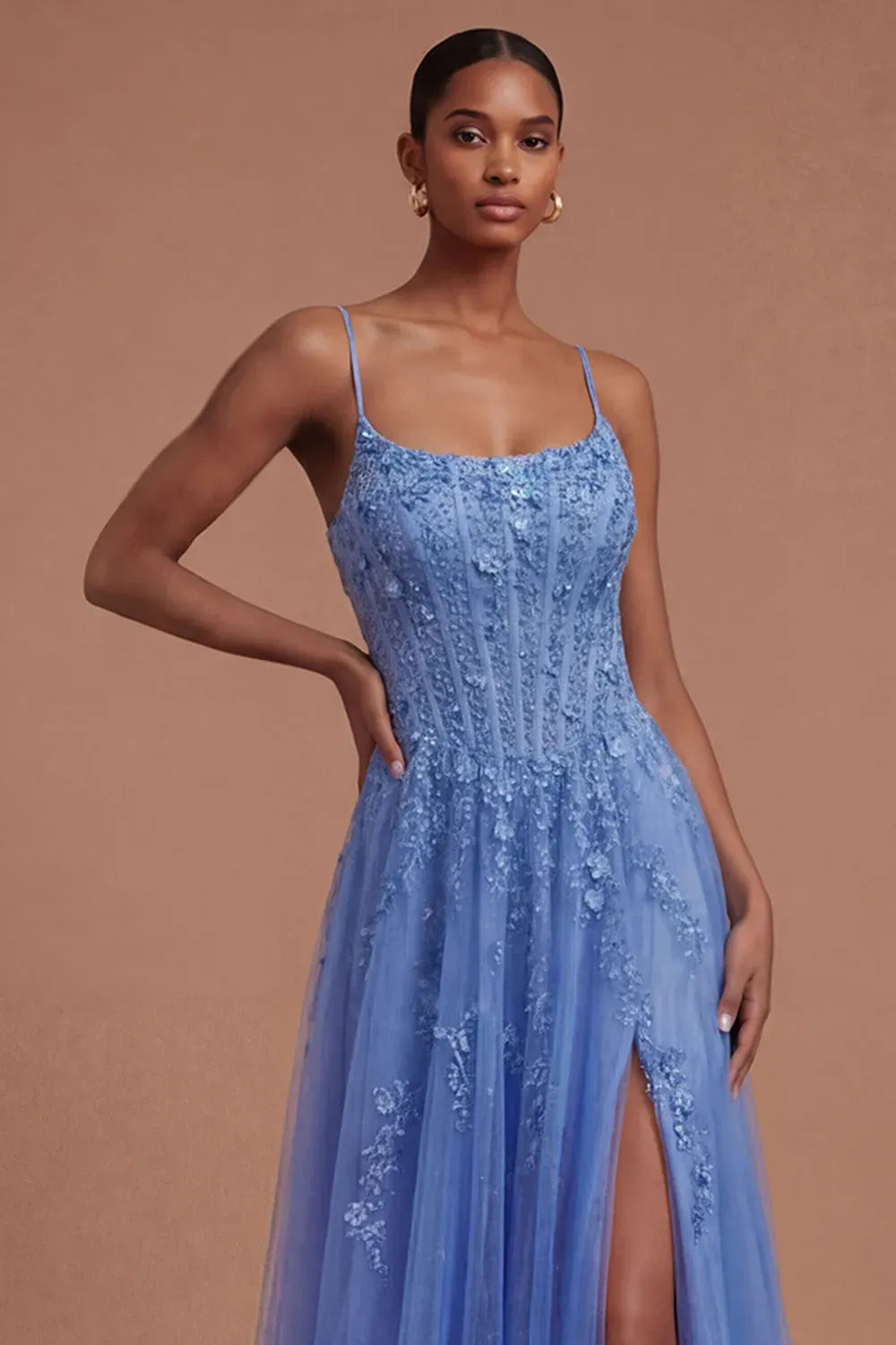 Enchanting A-Line Scoop-Neck Spaghetti-Strap Low-Back Floor-Length Floral Prom Dress