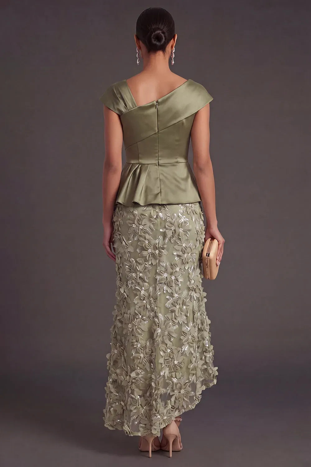 Elegant A-Line Asymmetric Neckline Cap Sleeve Zipper Maxi Mother of the Bride Dress